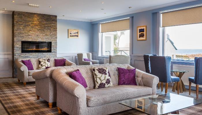 KINTYRE LOUNGE (2)